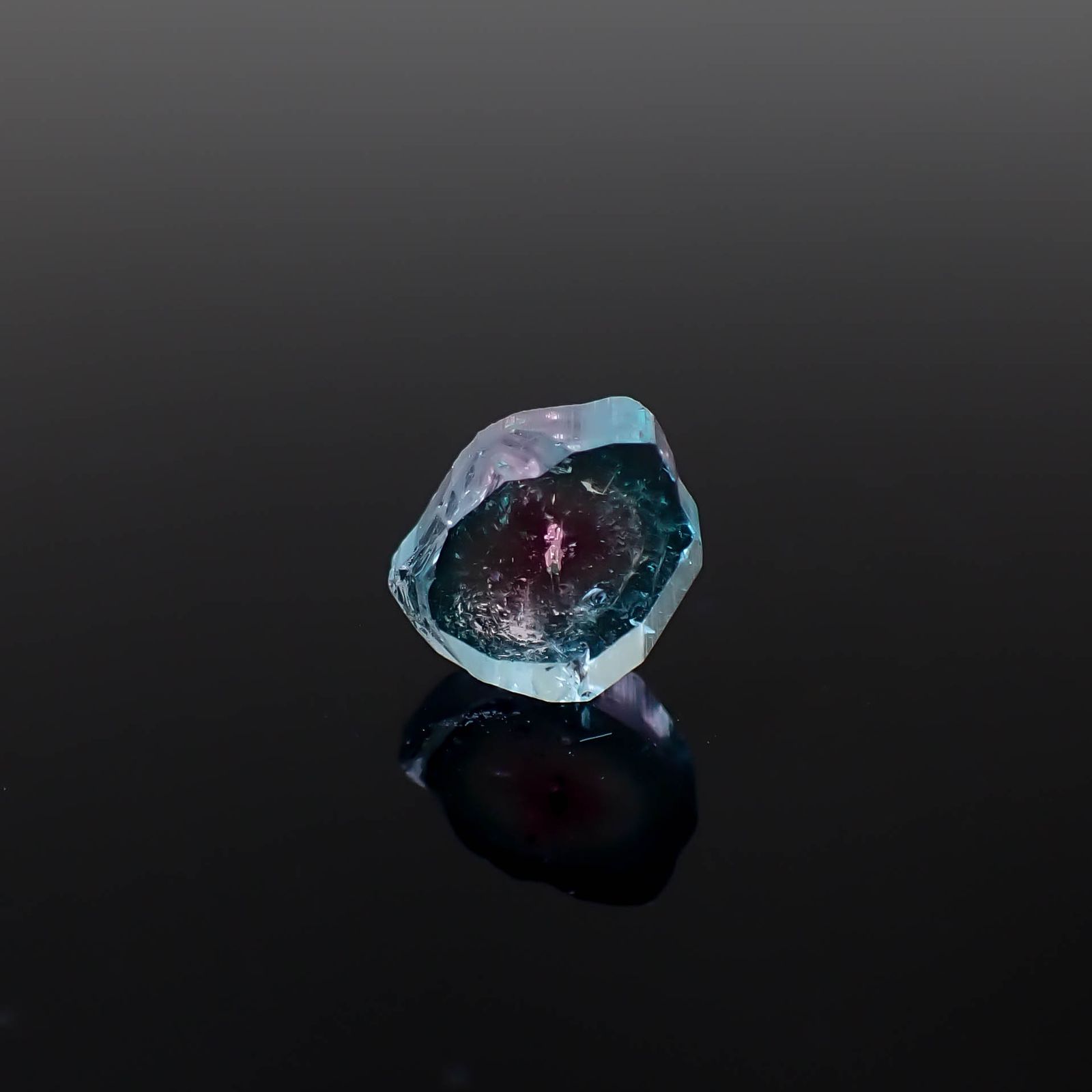 ウォーターメロントルマリン 原石スライス アフガニスタン産 2.33ct [250430212]8.8x7.1mm前後