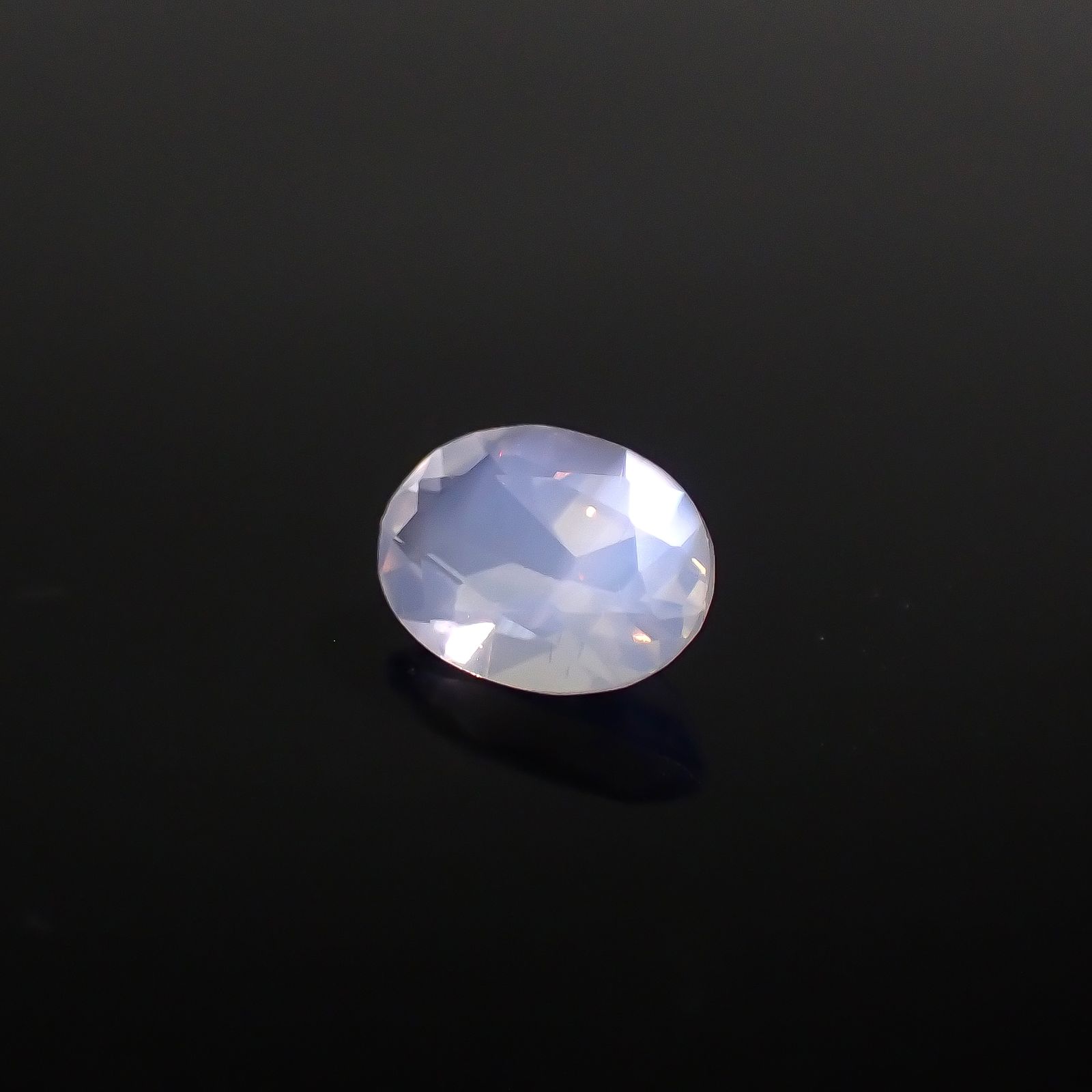 ムーンストーン(宝石名オーソクレース)インド/スリランカ産 0.61ct 識別済[240527728]7x5mm前後