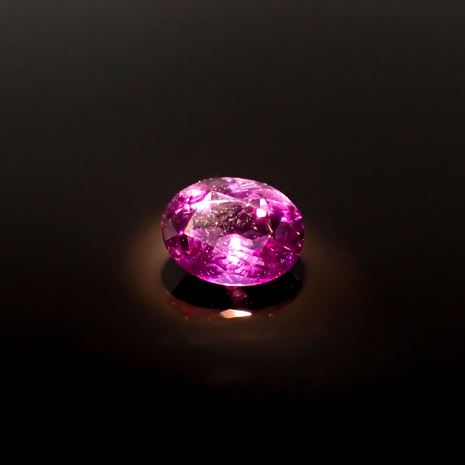 カラーシフトアメジスト ブラジル/ウルグアイ産 1.15ct [250329982]7.9x6.2mm前後