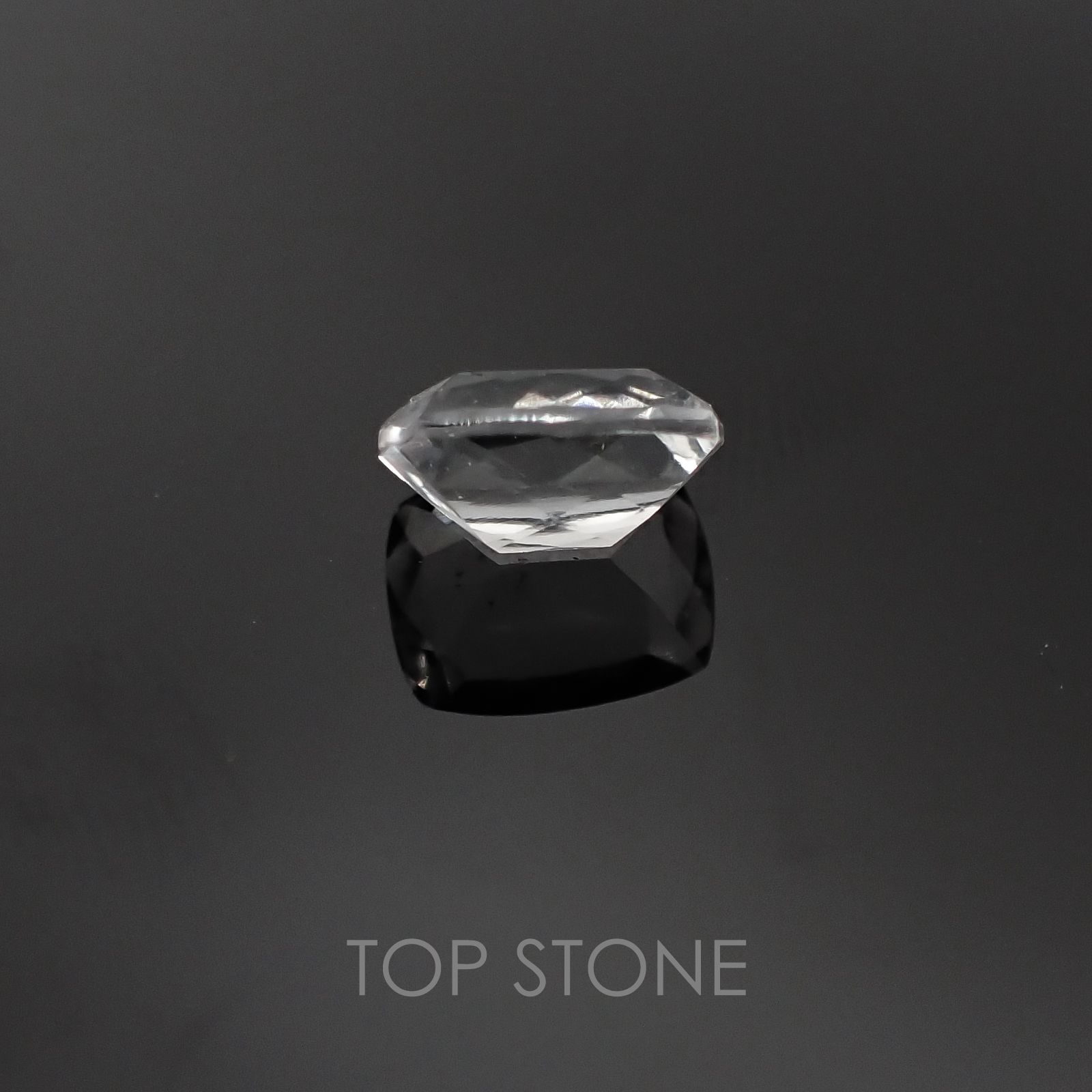 ハイアライトオパール メキシコ産 ルース 0.78ct[20085243]7.1×5.5mm前後