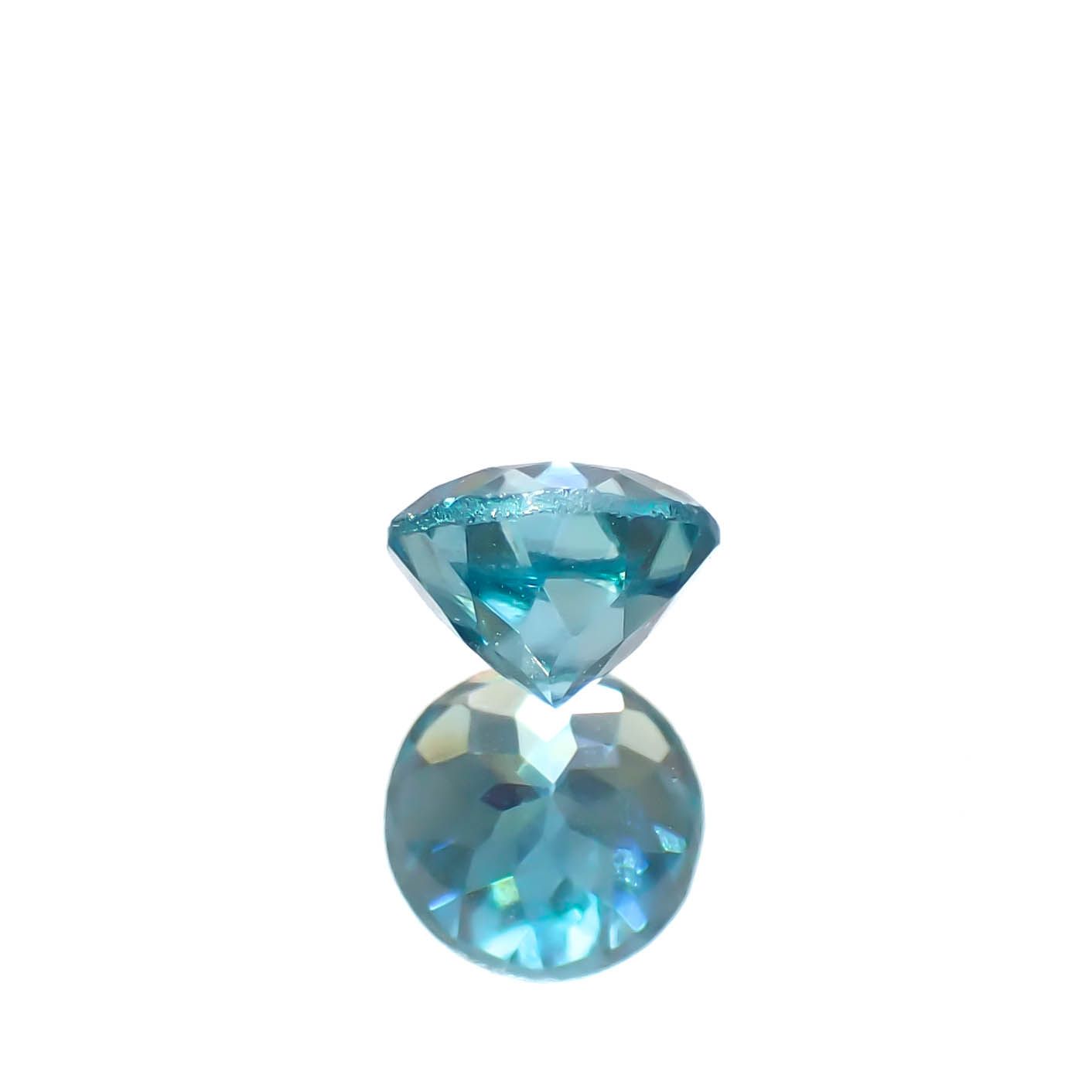 ブルージルコン カンボジア産 0.63ct [241229629]4.6x4.6mm前後
