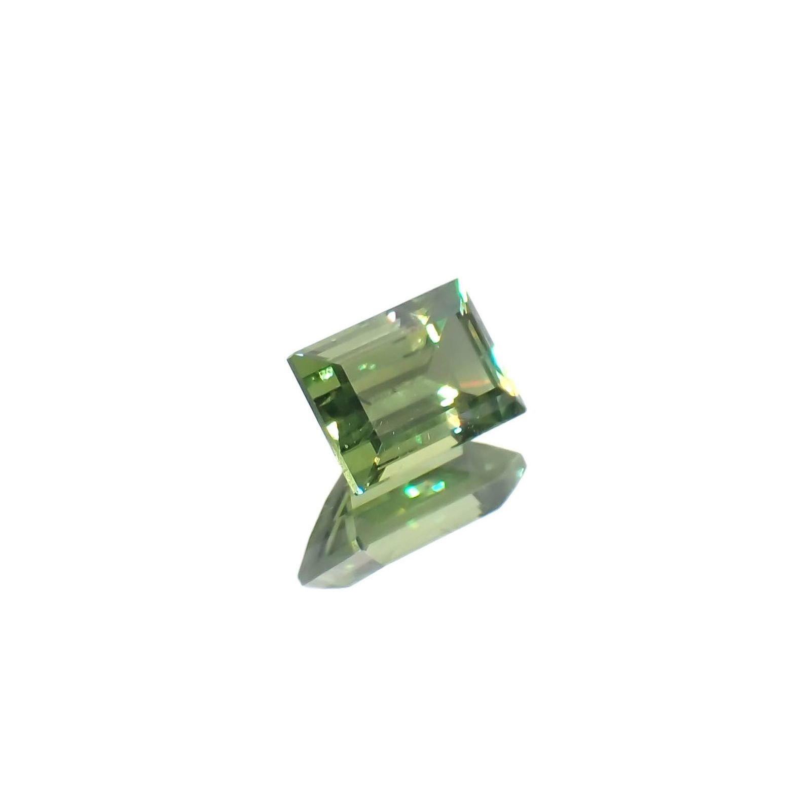デマントイドガーネット ロシア産 0.65ct / 5.5x3.8mm前後 [231224555]