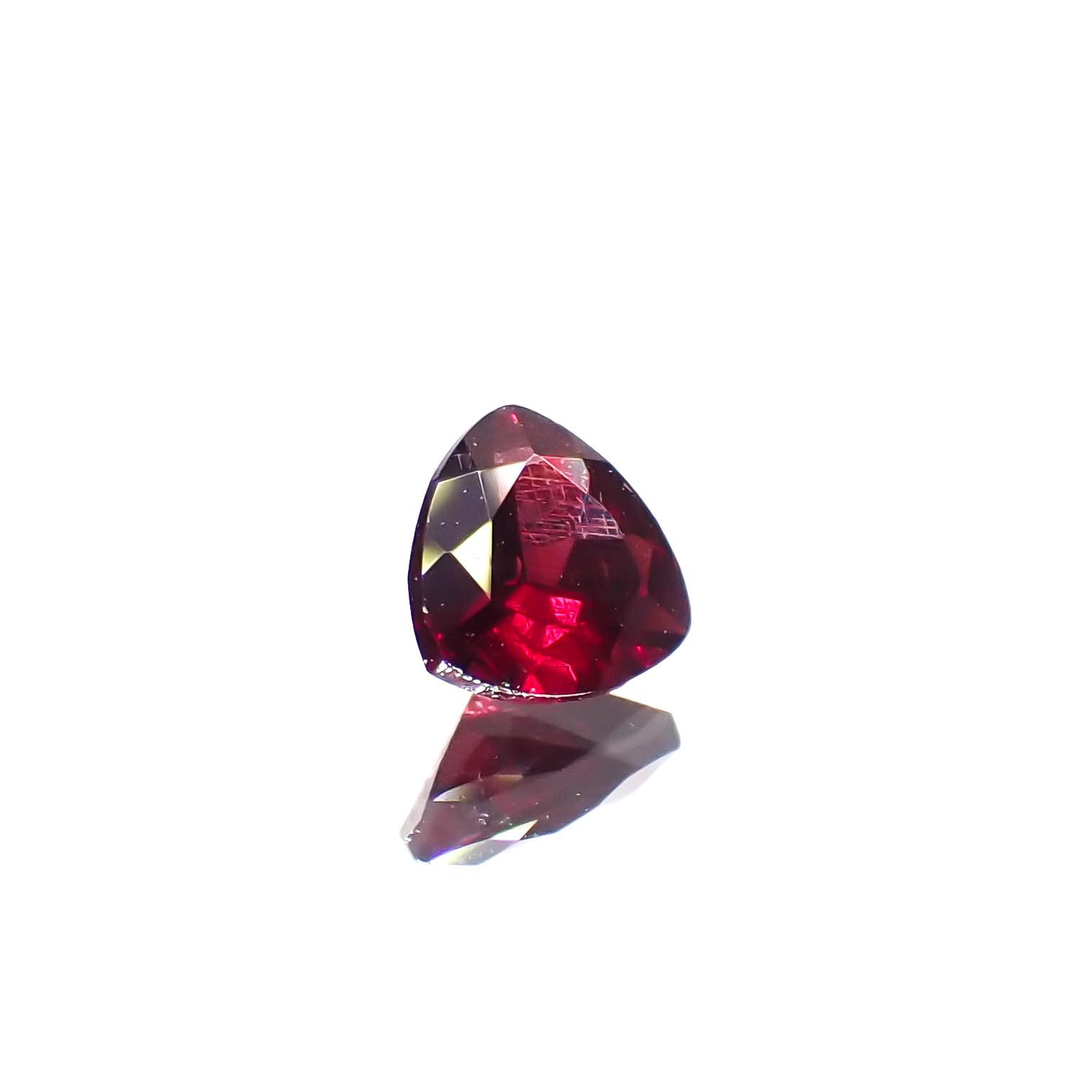 アントヒルガーネット(クロムパイロープガーネット) アメリカ・アリゾナ州産 0.24ct[240527827]3.8x3.8mm前後
