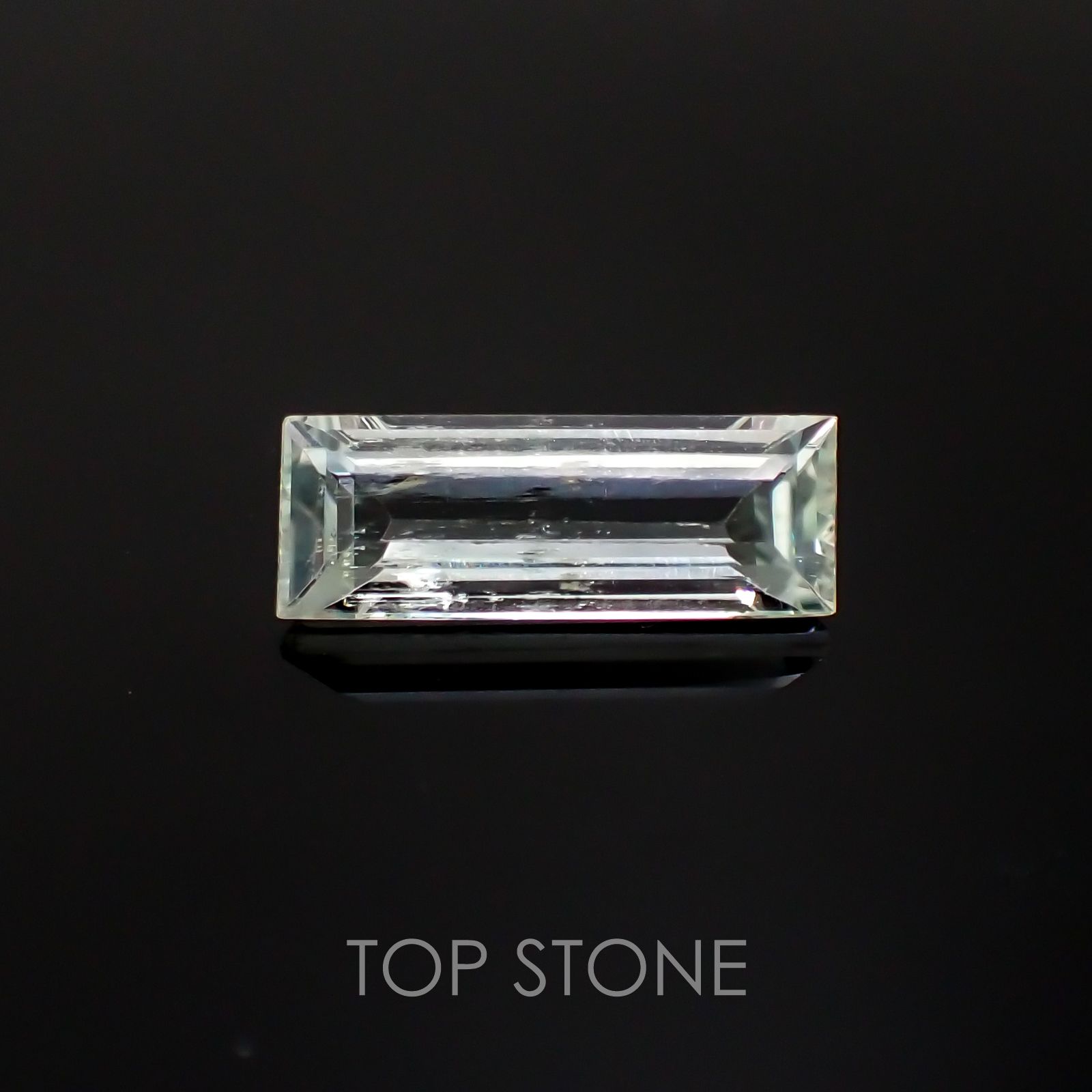 ライムスポジュミン(宝石名スポジュミン) アフガニスタン産 3.02ct 識別済[20128825]14.4×5.3mm前後