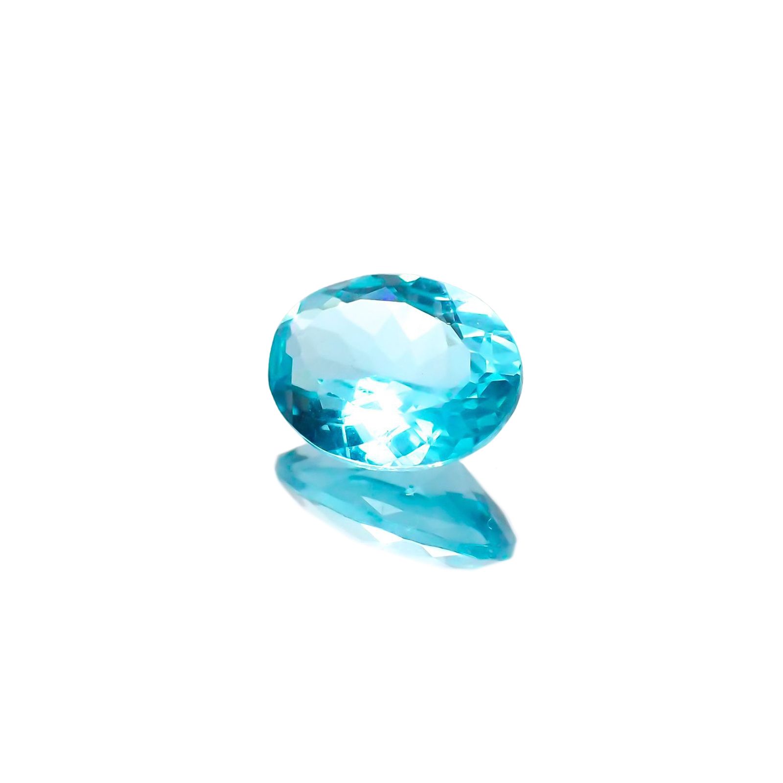 アパタイト(宝石名アパタイト)ブラジル産 識別済 1.21ct / 8.2x6.2mm前後 [251023193]