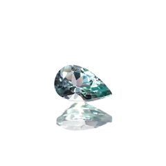 ブルーグリーンコーネルピン(宝石名ブルーグリーン・コーネルピン)タンザニア産 0.20ct 識別済[240527678]4.7x2.8mm前後