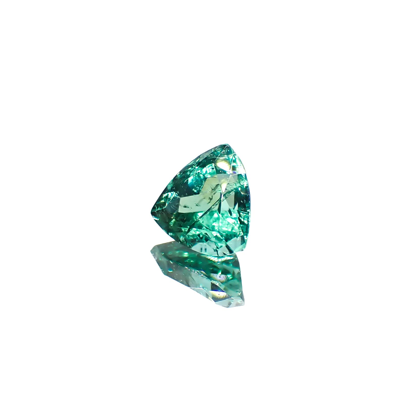 パライバトルマリン(宝石名トルマリン/別名パライバ・トルマリン)ブラジル・キントス鉱山産 0.471ct ソ付(宝貴協)[240928714]5.17x5.31mm前後