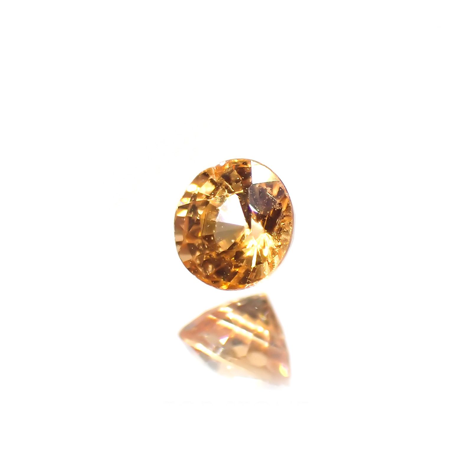 スペサルティンガーネット ケニア産 0.22ct[220114179]3.3x3.3mm前後