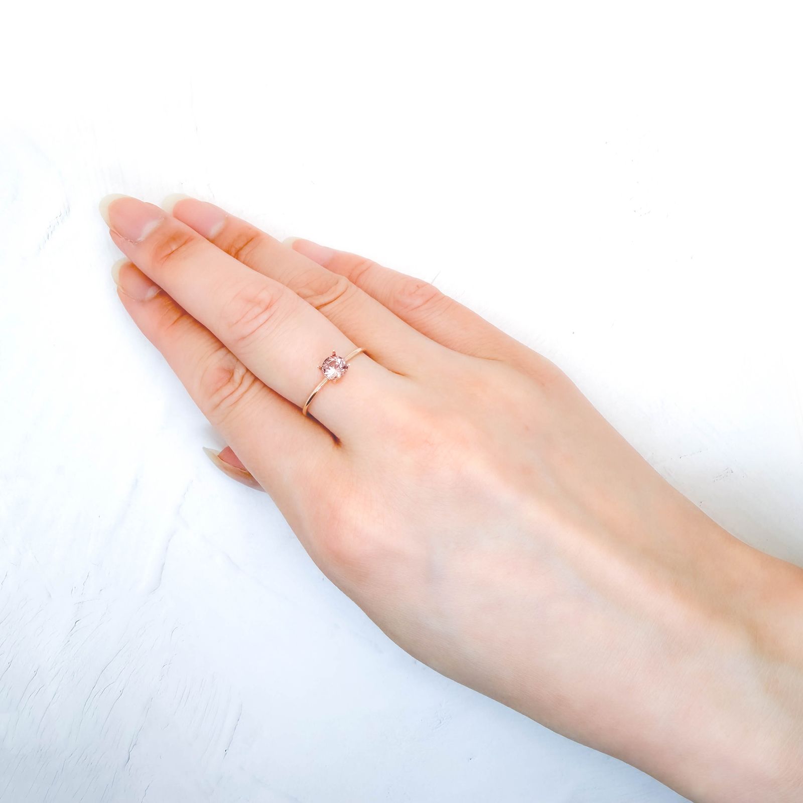 ドラゴンガーネット タンザニア産 0.60ct / 5x5mm前後 [260532239]