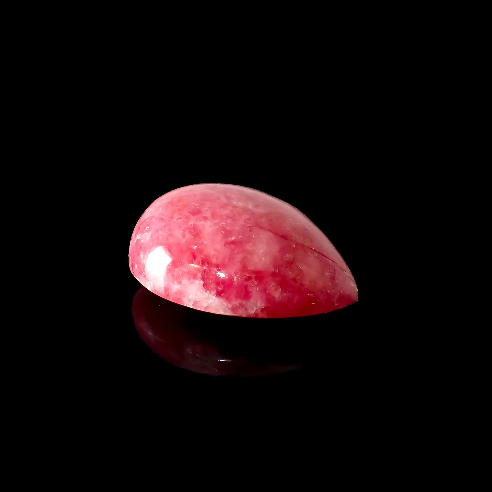 ロードナイト ブラジル/南アフリカ産 107.58ct[240226361]34.3x26.6mm前後