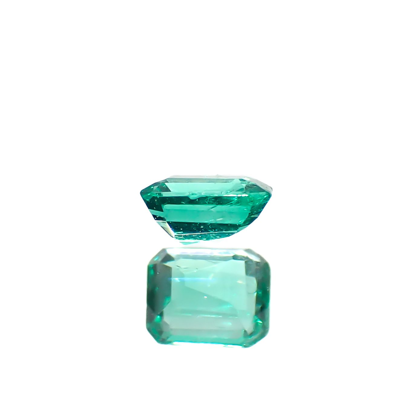 エメラルド コロンビア産 0.15ct[240627901]3.5x2.9mm前後