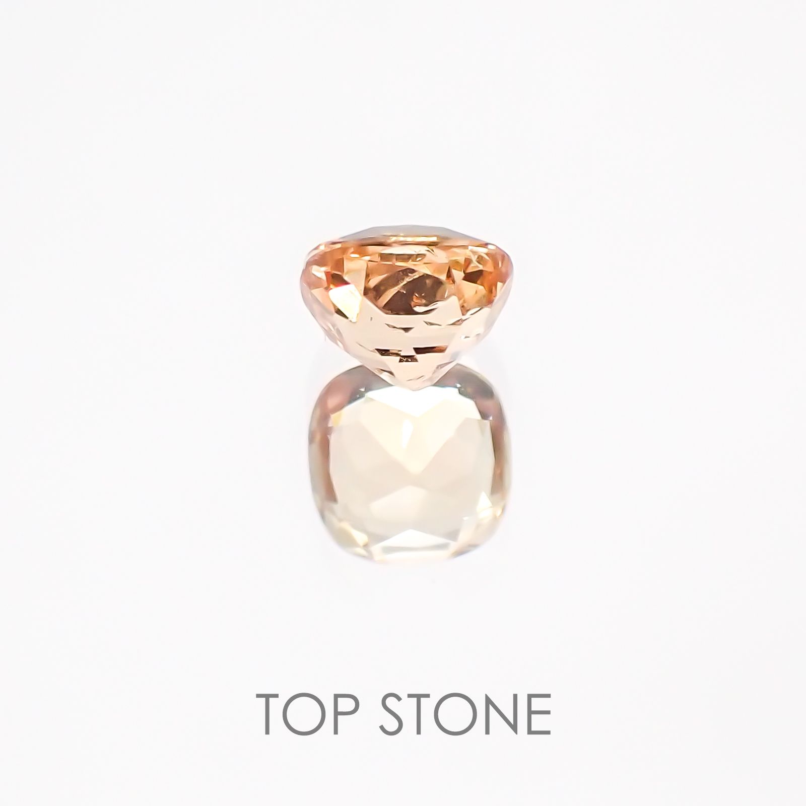 インペリアルトパーズ(宝石名トパーズ) ブラジル産 0.34ct 識別済[20127864]3.9×3.8mm前後