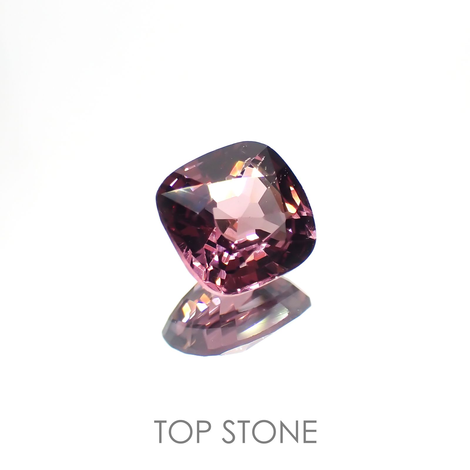 パープルスピネル(宝石名スピネル) ビルマ産 1.64ct 識別済[20128667]7×6.8mm前後