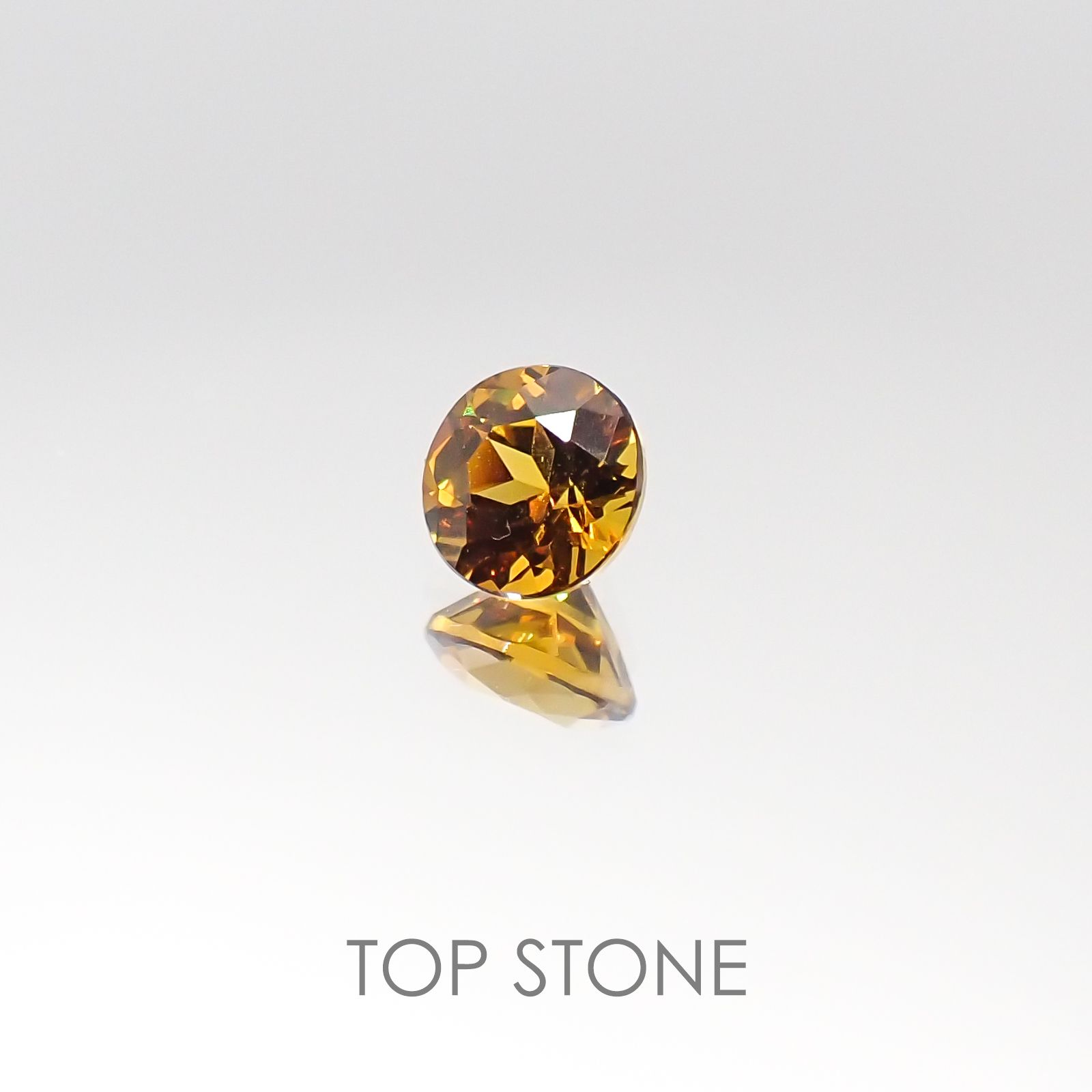 マリガーネット(宝石名ガーネット) マリ共和国産 0.45ct 識別済[20095646]4.5×4.4mm前後