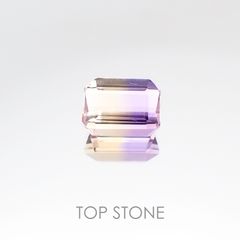 アメトリン(宝石名バイカラー・クォーツ/別名アメトリン) ボリビア産 2.31ct 識別済[20106899]9.1×7mm前後