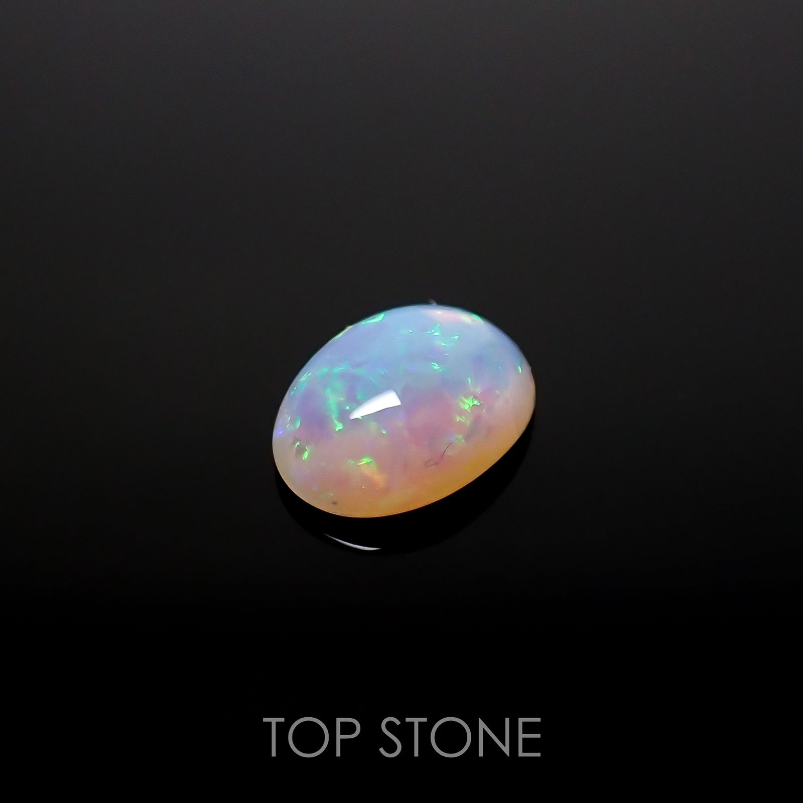 オパール(宝石名オパール) オーストラリア産 0.68ct 識別済[210711326]7.6×5.4mm前後 | TOP STONE(トップストーン)