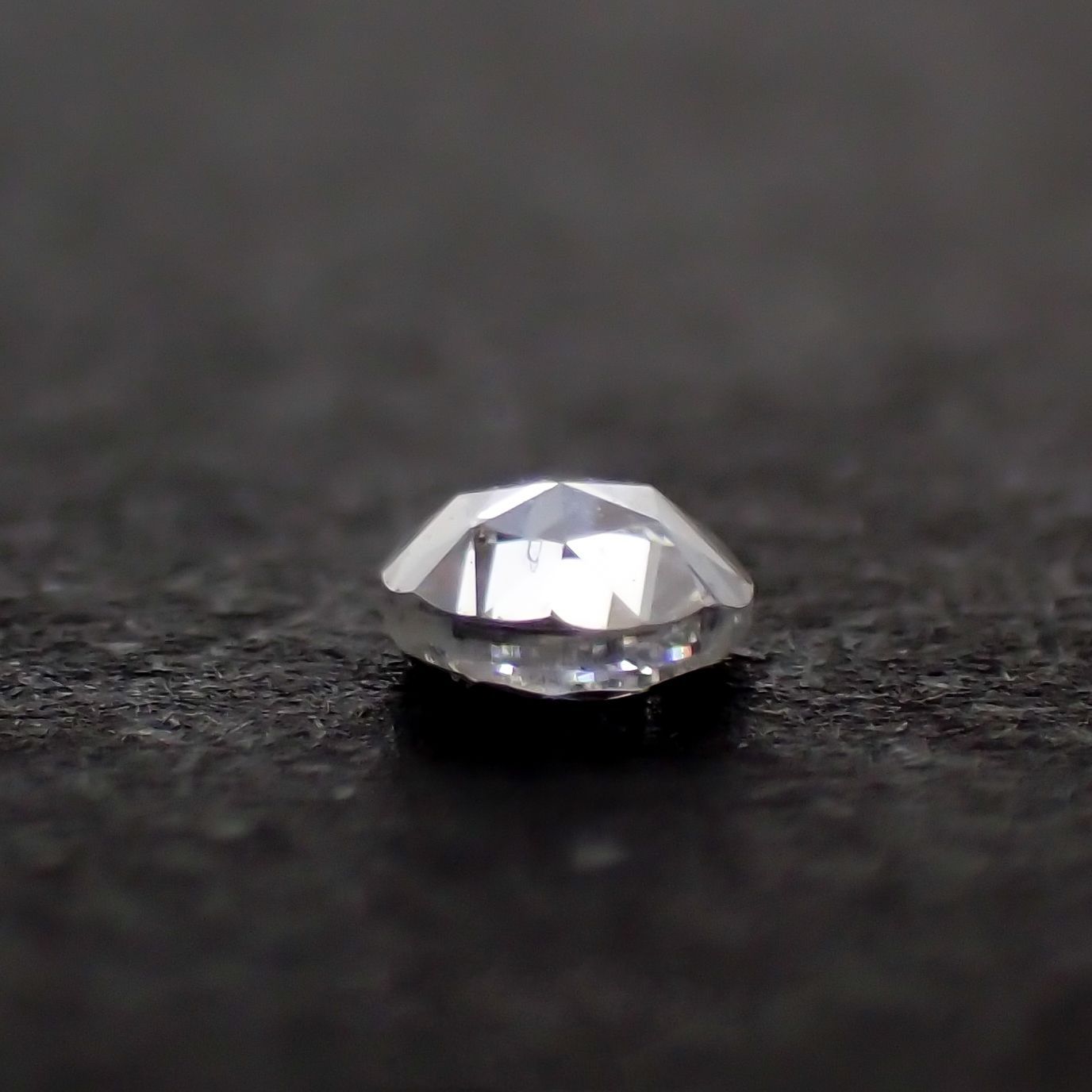 ◇ローズカット◇ダイヤモンド SI-VS / D-G(宝石名ダイアモンド) 0.070ct 識別済[210510900]2.4×2.4mm前後
