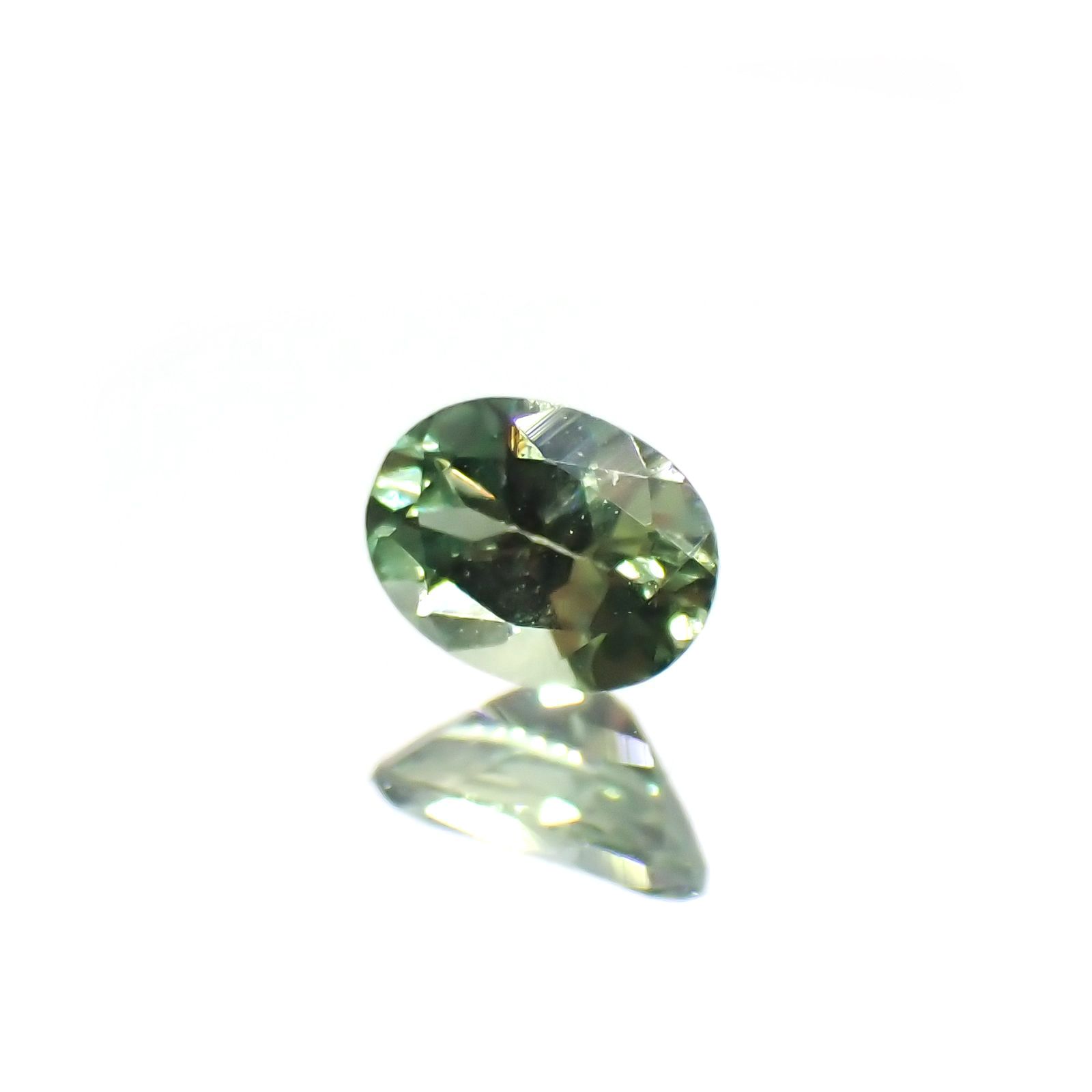 モンタナサファイア(宝石名サファイア)アメリカ・モンタナ州産 0.19ct 識別済[220114640]3.9x2.8mm前後