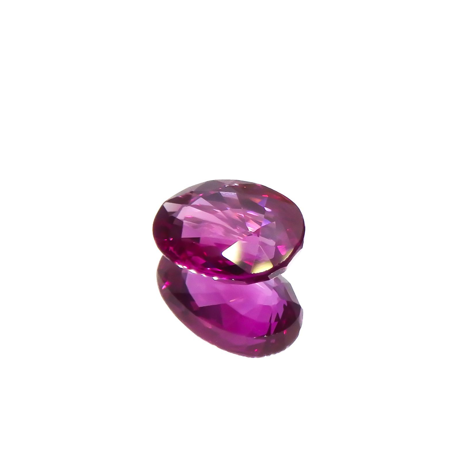 ルビー(宝石名ルビー)ビルマ・モゴック産 0.62ct GIA鑑付[220817401]6.29x4.67mm前後
