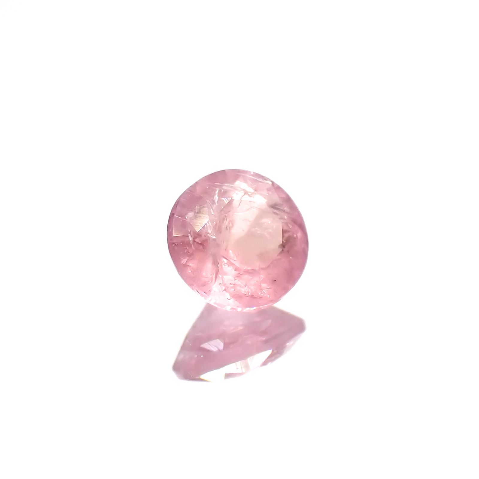 ペツォッタイト(ラズベリル)(宝石名ペツォッタイト)マダガスカル産 0.22ct 識別済[231023642]3.9x3.8mm前後