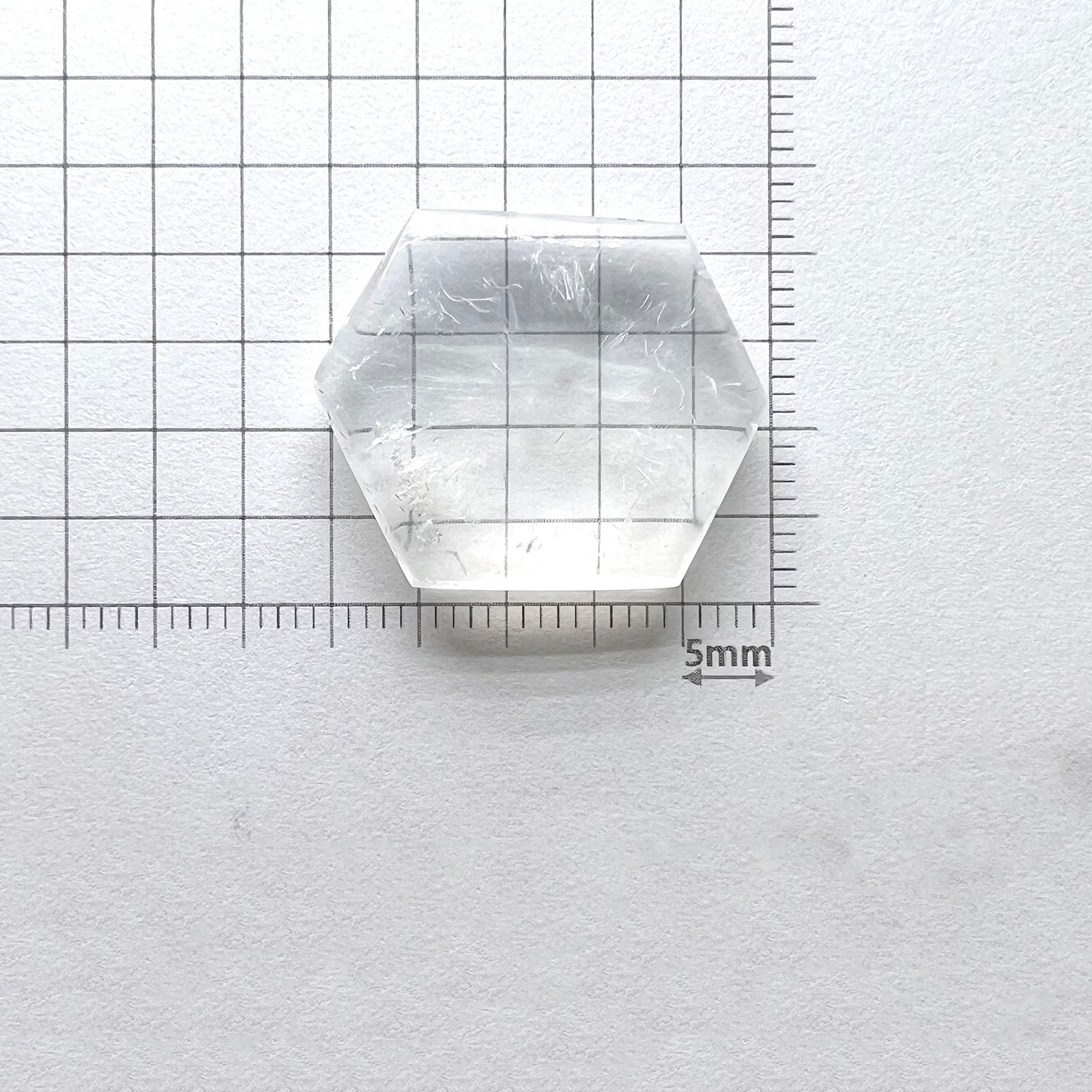 トラピッチェクォーツ 偏光板2枚付き コロンビア・ボヤカ産 20.66ct[230823250]23.2x20.9mm前後