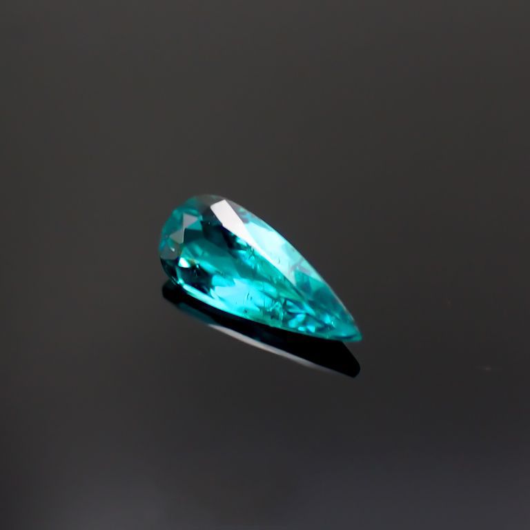 パライバトルマリン(宝石名トルマリン/別名パライバ・トルマリン)ブラジル産 GIA鑑付 0.31ct / 7.6x3.2mm前後 [221018786]