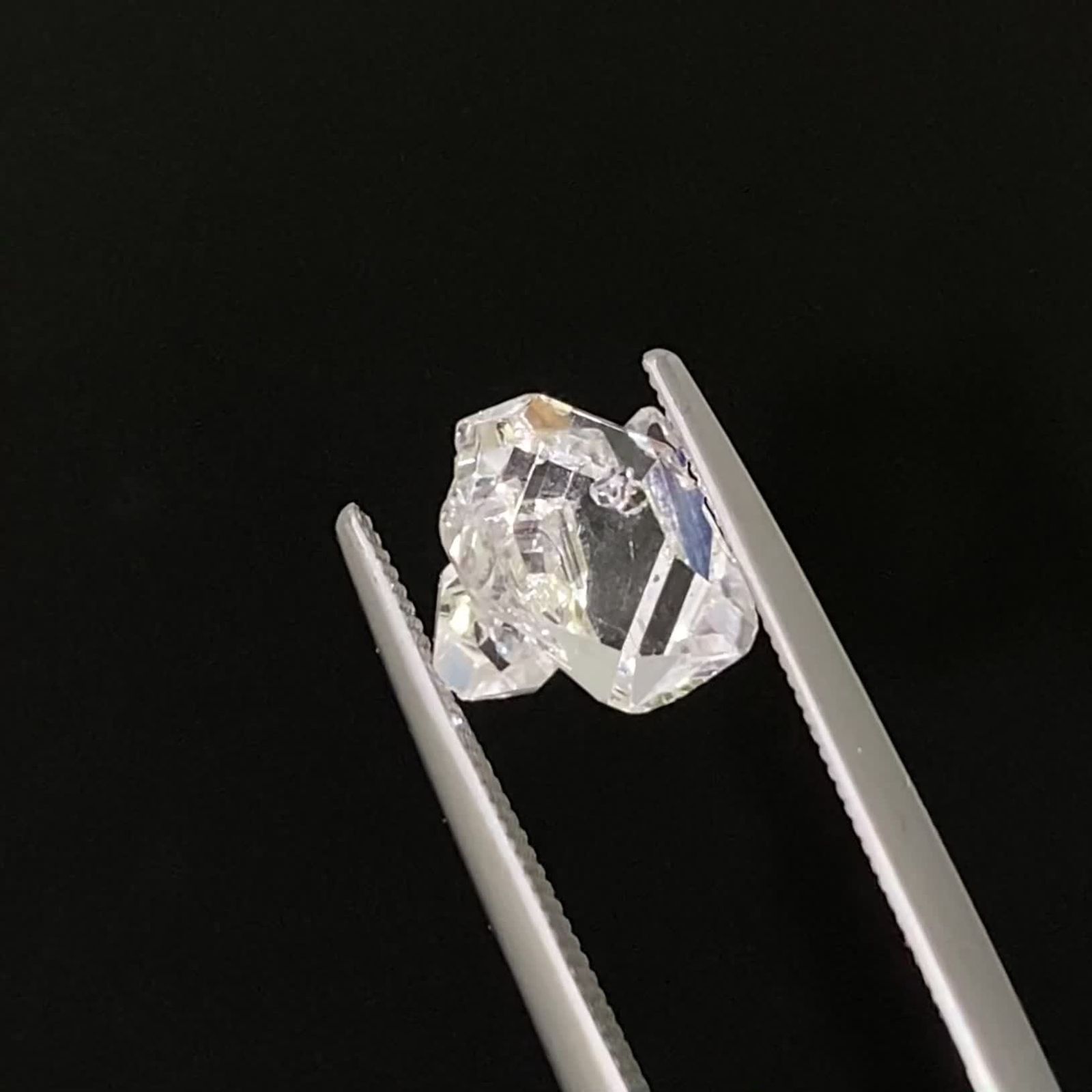 ハーキマーダイヤモンド ニューヨーク州 原石 41 ハーキマーダイヤモンド ニューヨーク州 原石 41 【公式通販】
