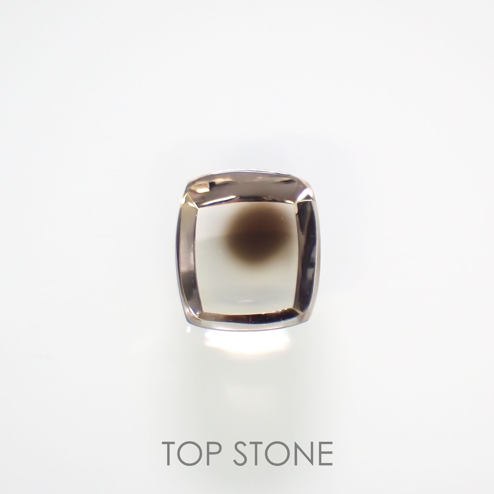 ダルメシアンクォーツ ブラジル産 ルース 2.9ct[210812877]9.9×8.7mm前後