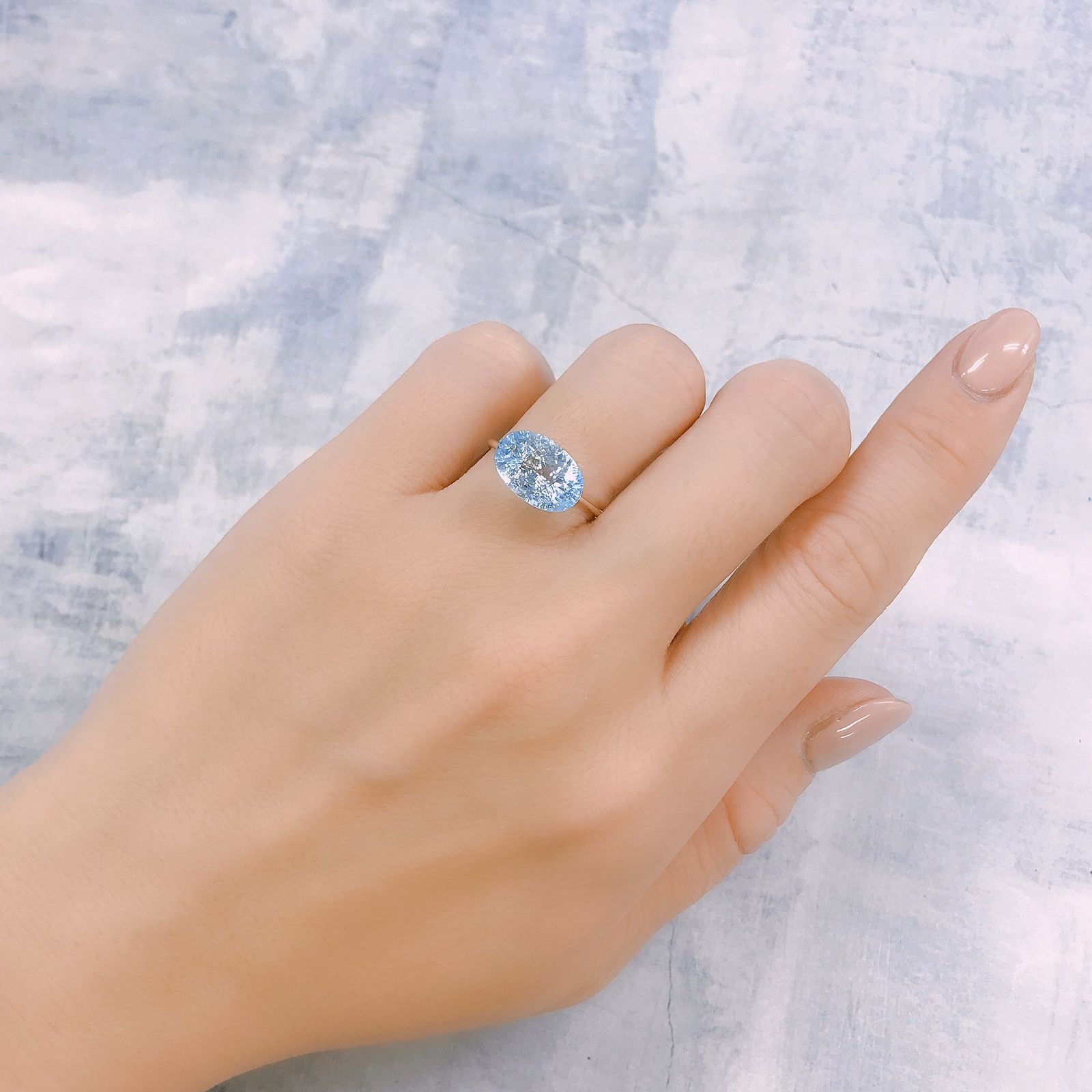 ◇カスタムカット◇ブルートパーズ ブラジル産 3.64ct[221219331]12x8.1mm前後