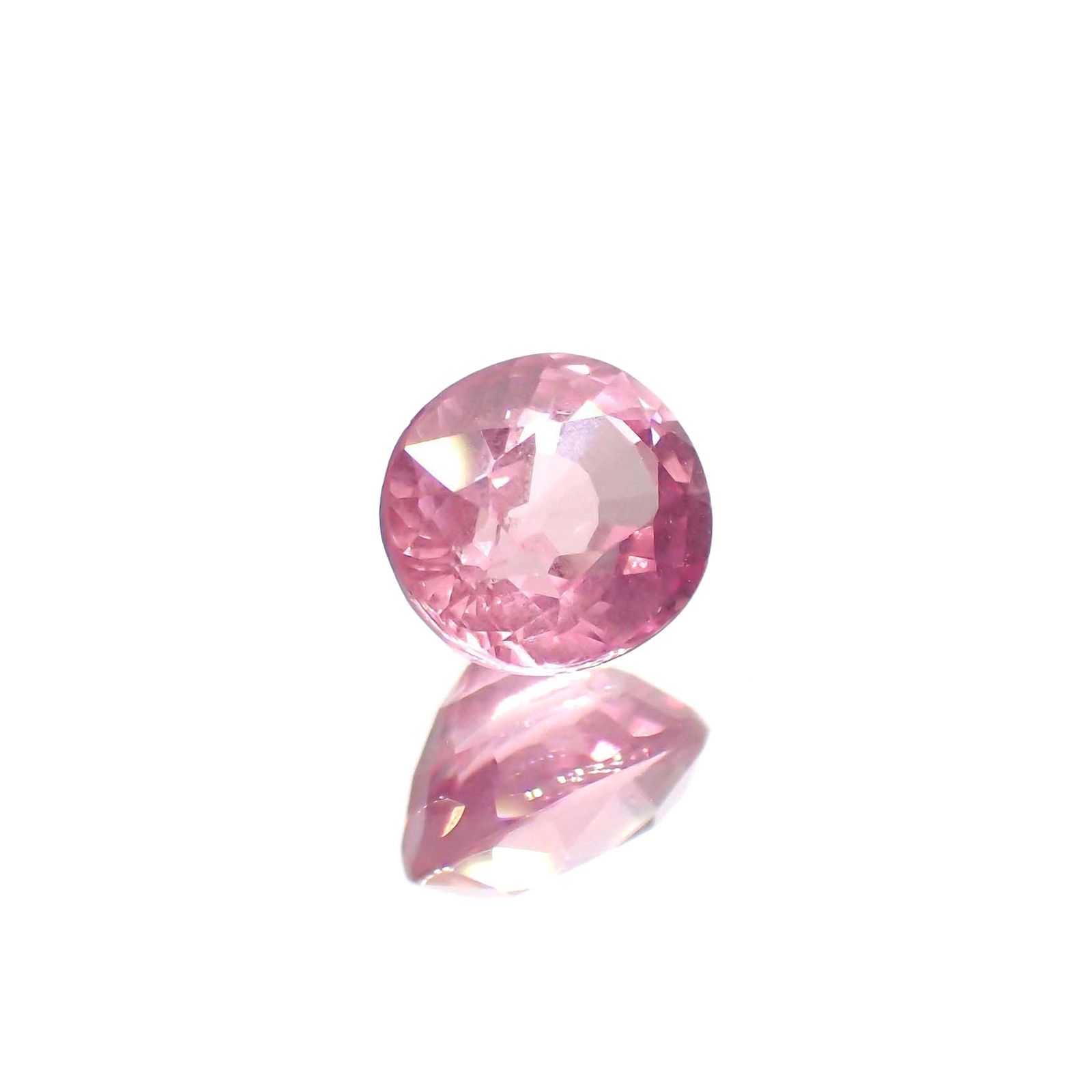 ピンクスピネル(宝石名ピンク・スピネル)タンザニア産 ソ付(彩珠) 1.327ct / 6.6x5.8mm前後 [260222567]