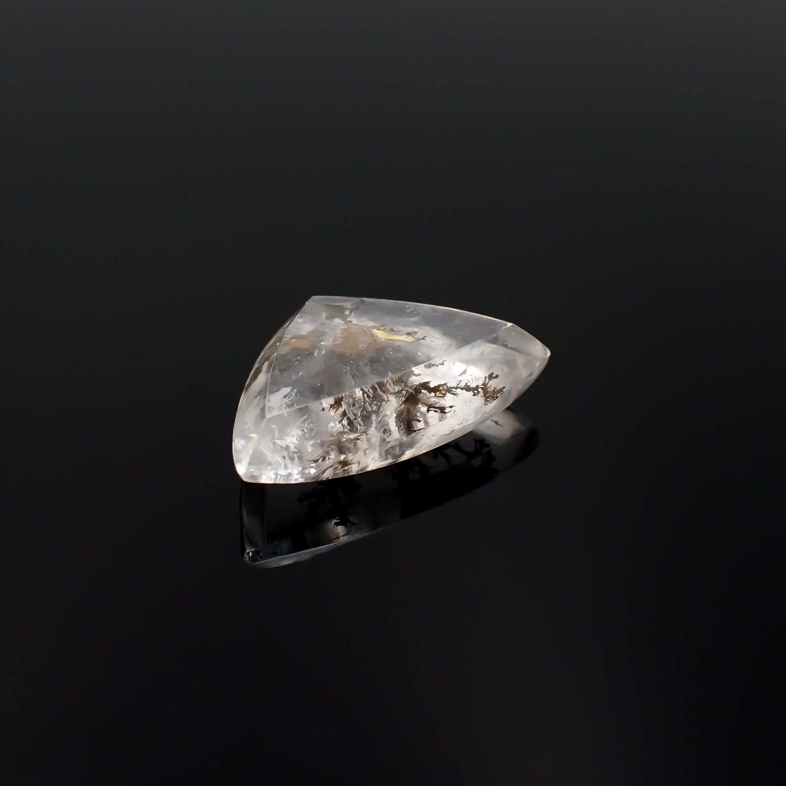 デンドリチッククォーツ ブラジル産 4.51ct[230823244]11.1x15.9mm前後