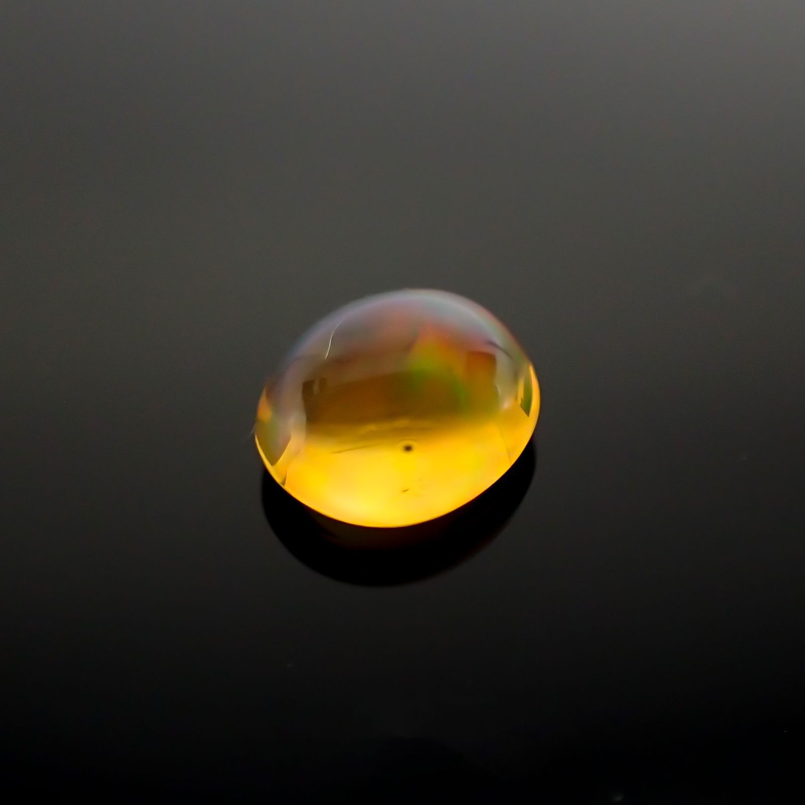 メキシコオパール(宝石名オパール)メキシコ産 0.44ct 識別済[231023920]5.7x4.9mm前後