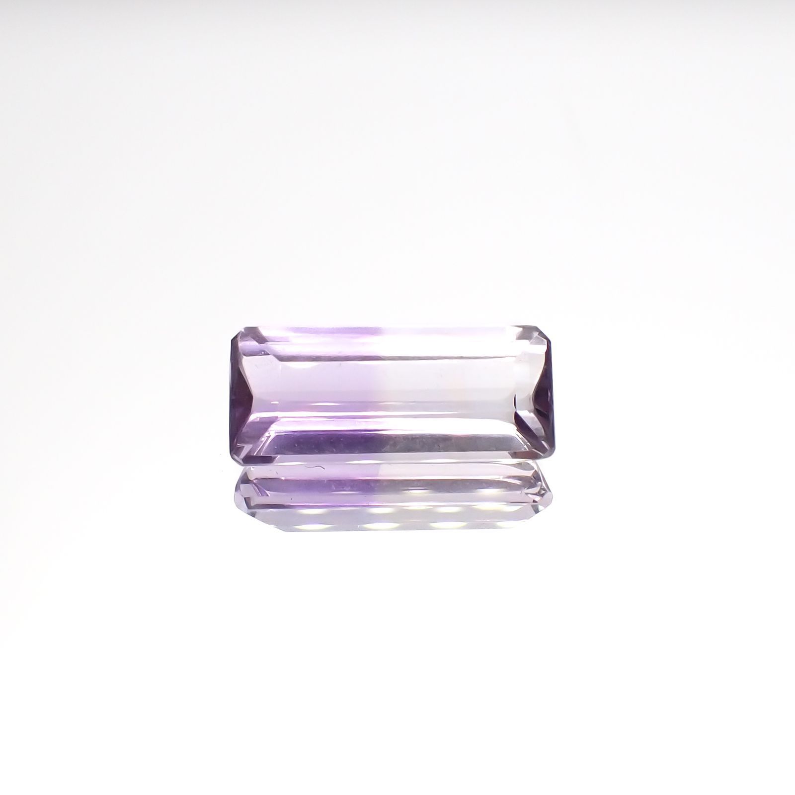 アワーグラスアメジスト モロッコ産 4.43ct[220917638]15.9x6.9mm前後