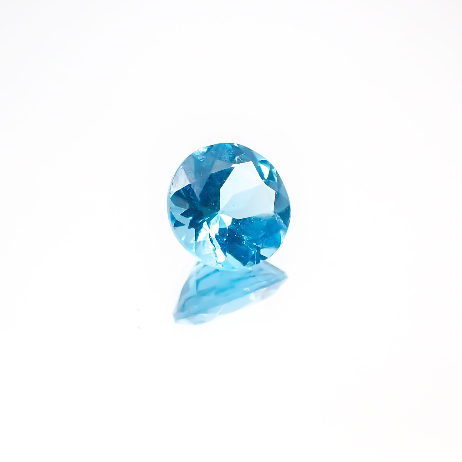 アパタイト(宝石名アパタイト)ブラジル産 0.81ct 識別済[231124164]6.1x6.1mm前後
