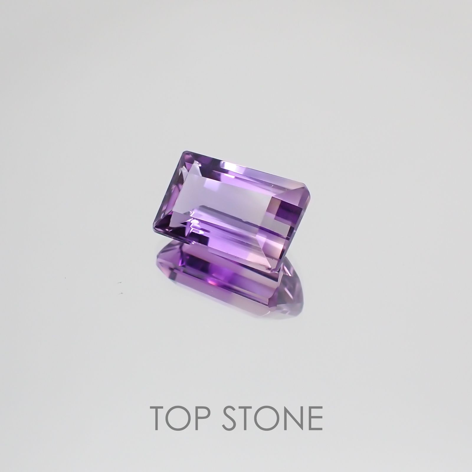 アワーグラスアメジスト モロッコ産 ルース 3.6ct[21018586]11.4×7.1mm前後