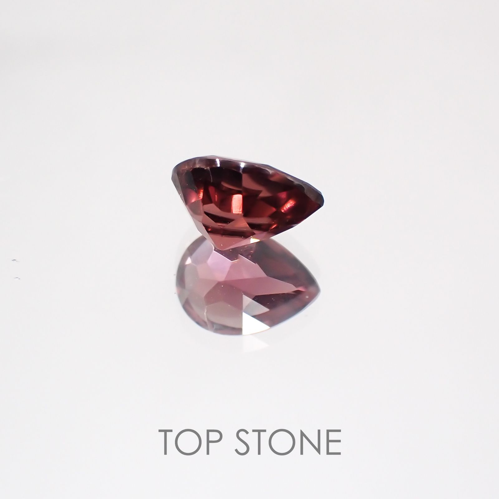 ピンクジルコン(宝石名ジルコン) スリランカ/カンボジア産/ 1.18ct 識別済[21059795]7×5.1mm前後