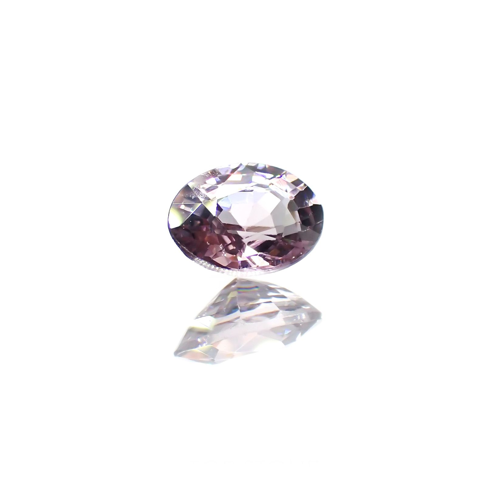 バイオレットスピネル(宝石名スピネル)ビルマ産 0.90ct 識別済[220113921]7x5.1mm前後