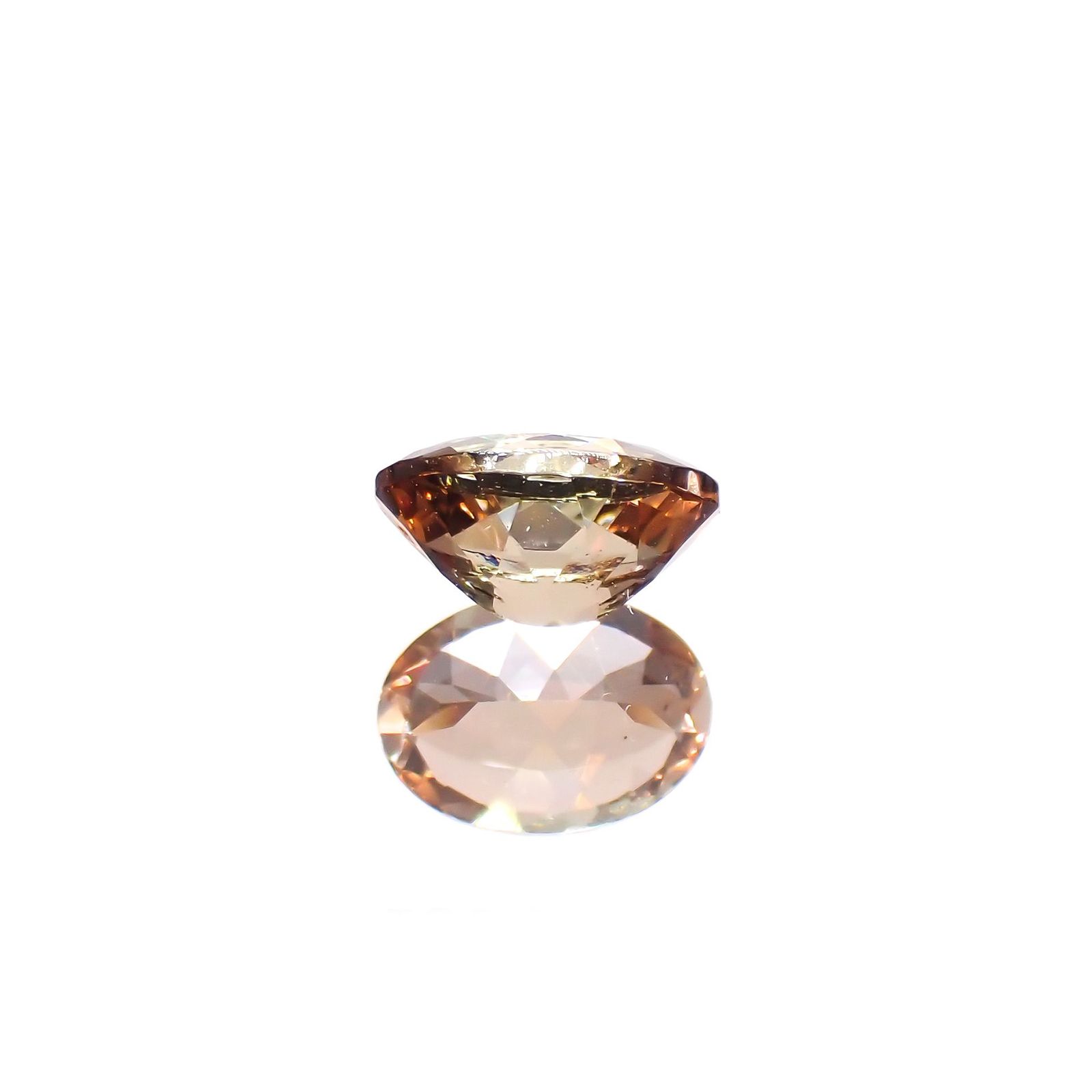 アンダリュサイト(宝石名アンダリュサイト)スリランカ/モザンビーク産 0.87ct 識別済[220114423]7x5mm前後
