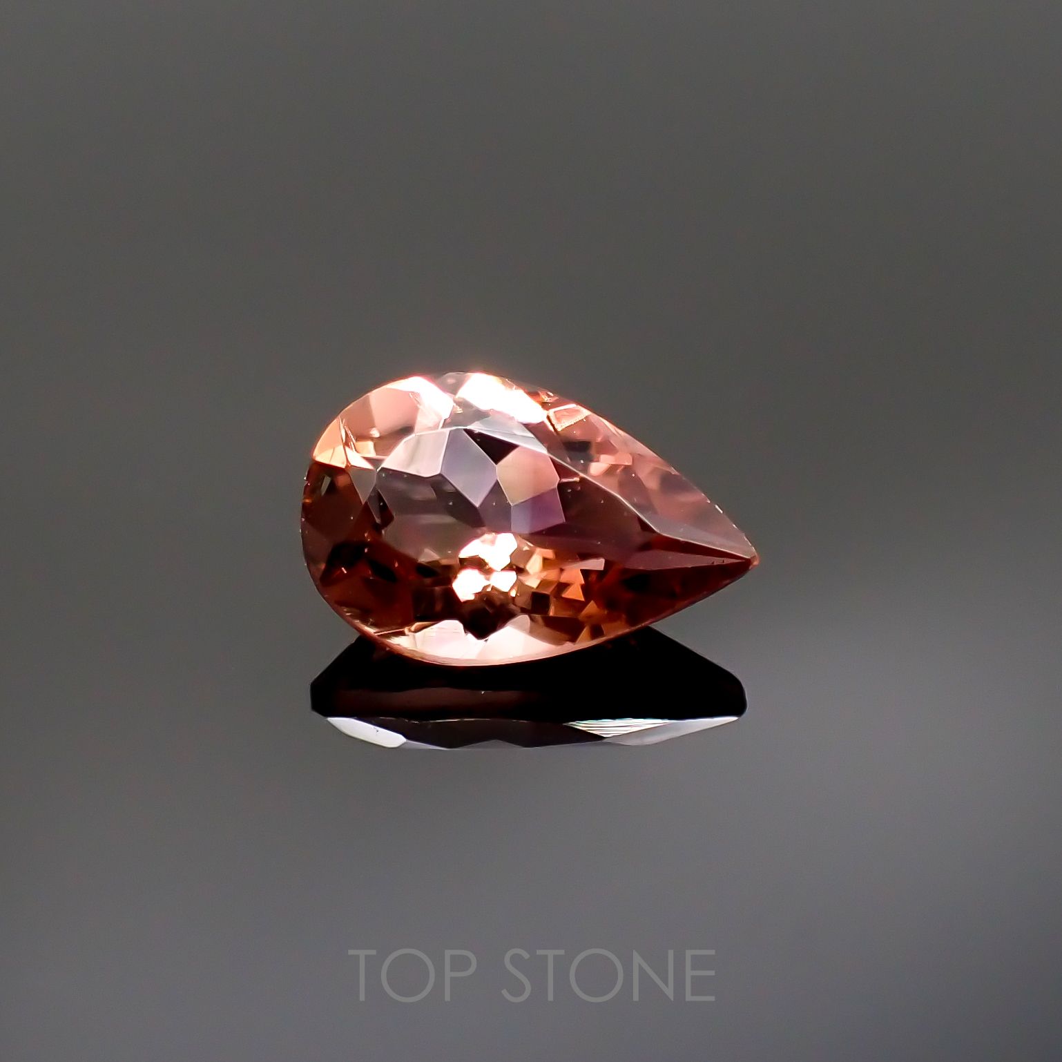 バイカラートルマリン(宝石名バイカラー・トルマリン) コンゴ民主共和国産 1.12ct 識別済[211013605]8.9×5.9mm前後