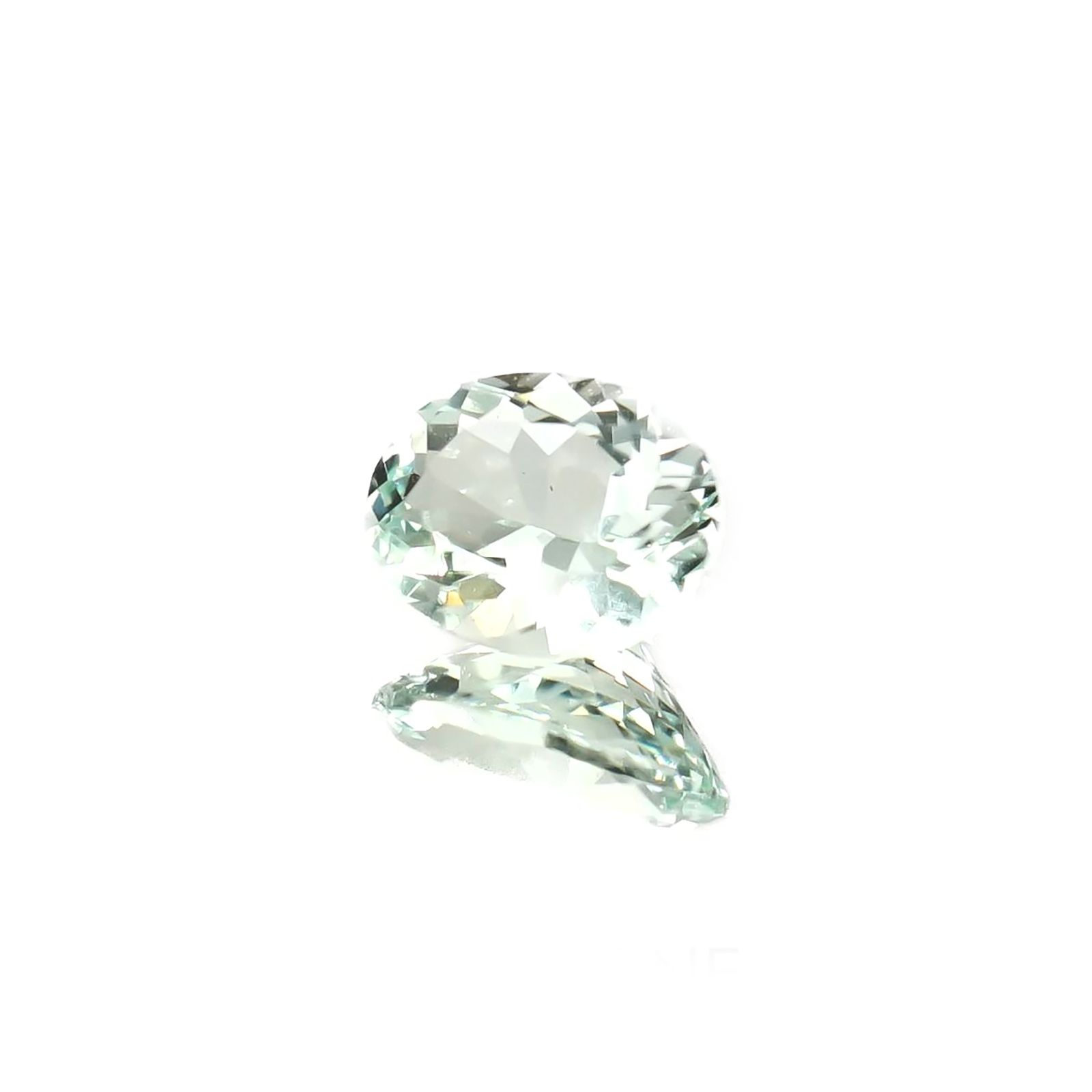 ミントベリル ブラジル産 0.60ct / 6.6x5mm前後 [230119948]