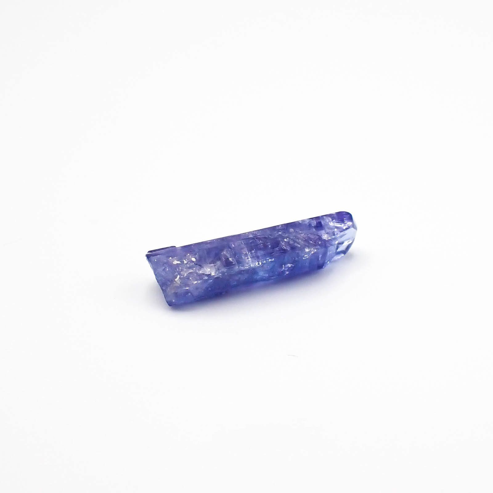 タンザナイト 原石(宝石名タンザナイト)タンザニア産 9.81ct 識別済[230522224]24x6.7mm前後