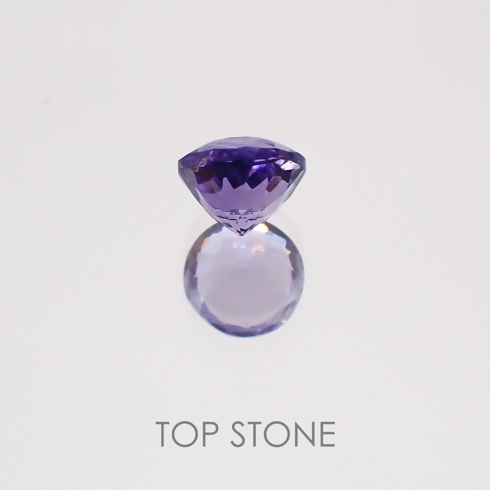 マリアライト(宝石名パープル・スキャポライト) タンザニア産 0.47ct 識別済[20128757]4.8×4.8mm前後
