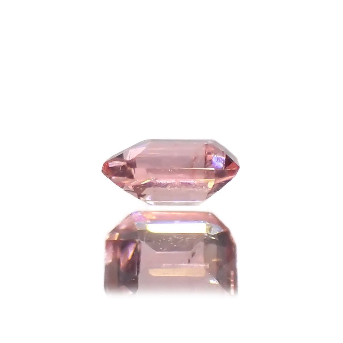 ヴェイリネナイト(宝石名ベイリネナイト)パキスタン産 0.053ct 識別済[221219286]2.3x2mm前後