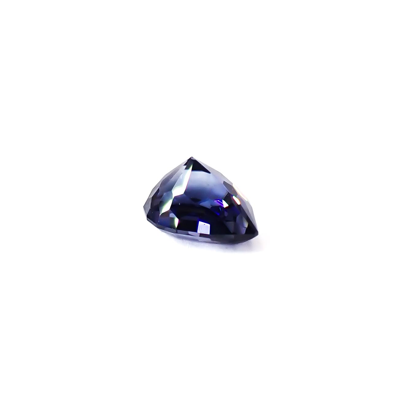 ◇カスタムカット◇ベニトアイト アメリカ・カリフォルニア州産 0.97ct / 6.9x5.2mm前後 [260432066]