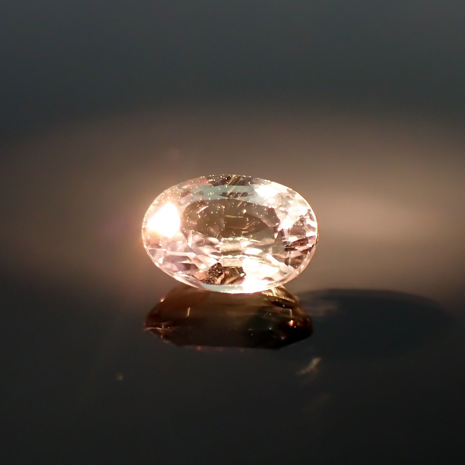 アレキサンドライト(宝石名アレキサンドライト)マダガスカル産 0.34ct 識別済[220114615]4.6x3.2mm前後