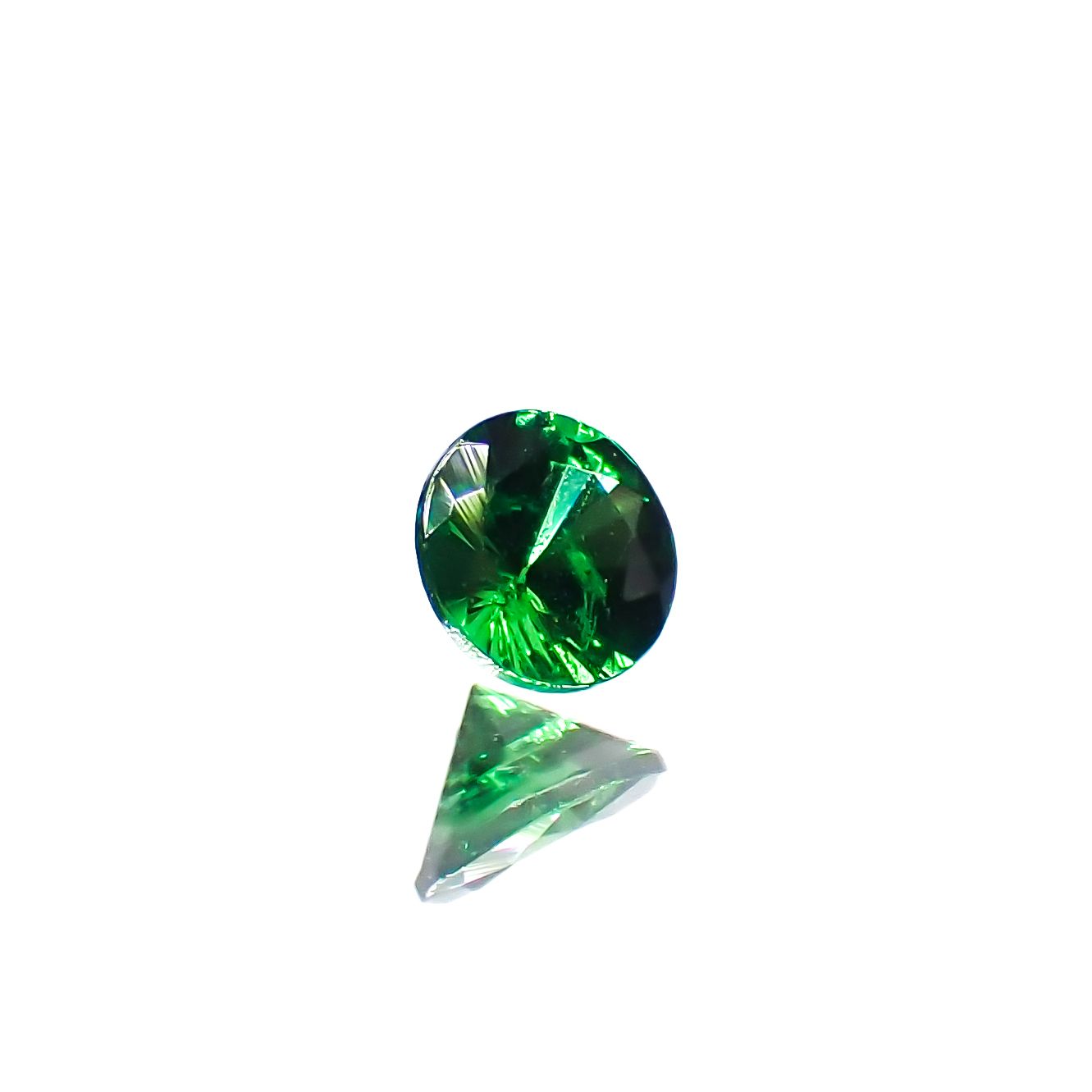 ツァボライト(宝石名グリーン グロッシュラー・ガーネット)タンザニア産 0.11ct 識別済[240226088]2.9x2.9mm前後