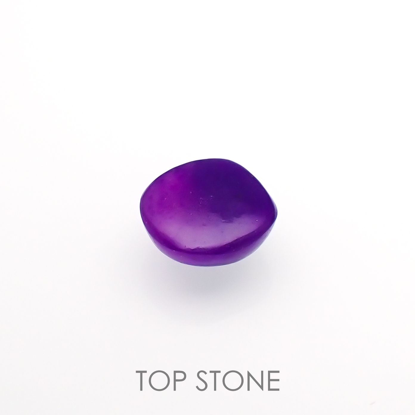 スギライト 南アフリカ産 0.74ct[220415656]5.8x5.5mm前後