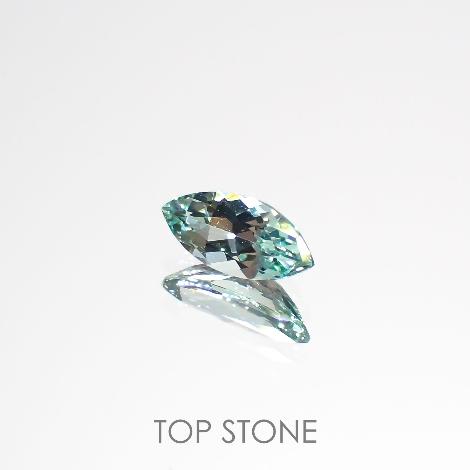 ミントベリル  ブラジル産 0.27ct[220616679]6.9x3.2mm前後