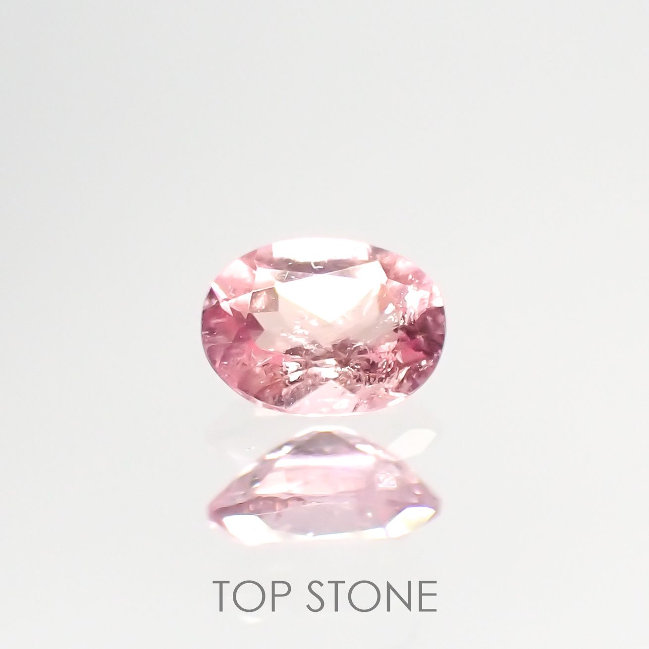 ペツォッタイト(ラズベリル)(宝石名ペツォッタイト) マダガスカル産 0.159ct ソ付(彩珠)[210812613]3.9×2.9mm前後