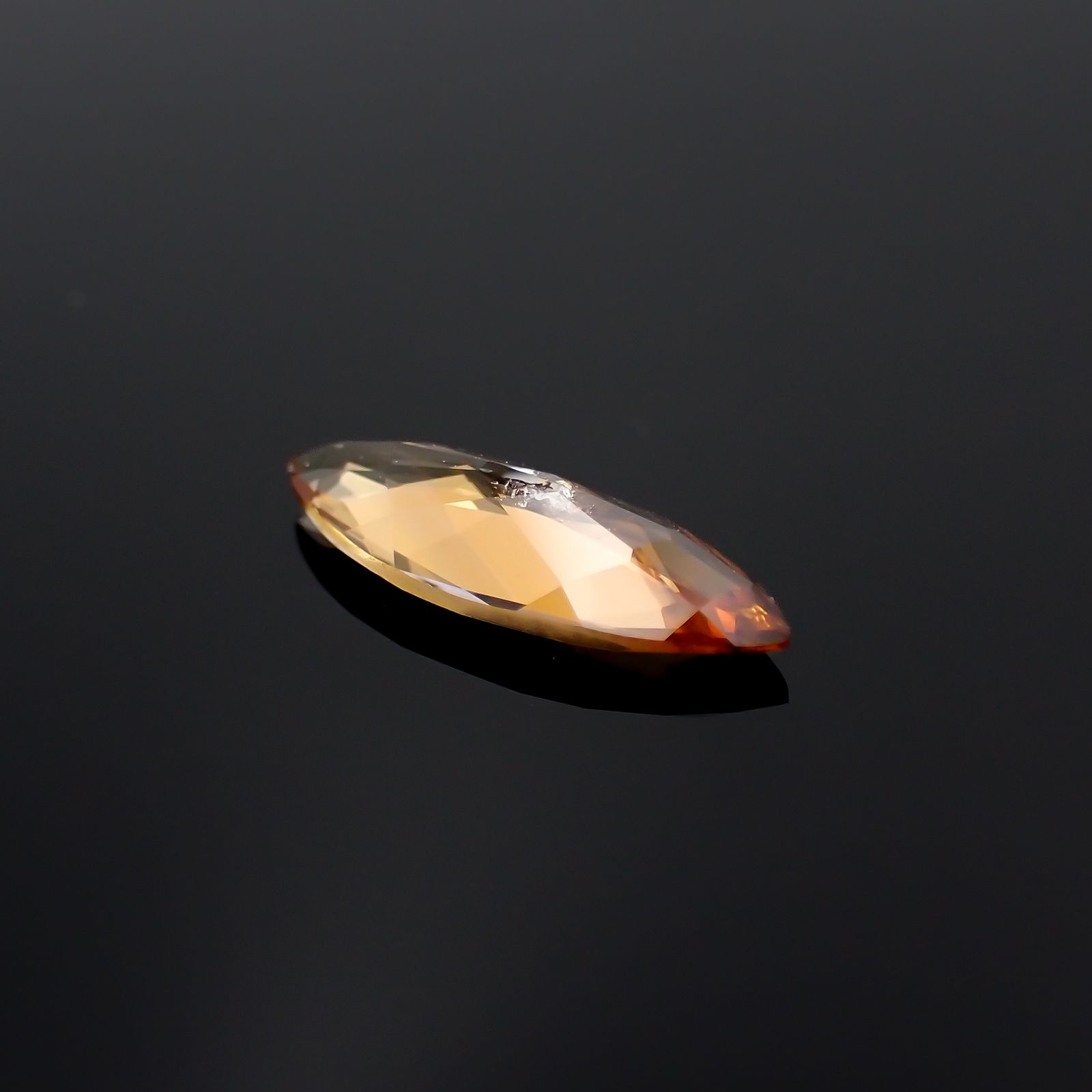 マグネシオアキシナイト フルオレッセンス(宝石名マグネシオ・アキシナイト)タンザニア産 2.510ct ソ付(日独)[230421871]17.22x6.39mm前後